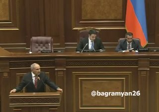Пашинян заявил о необходимости новой революции после выборов в Ереване