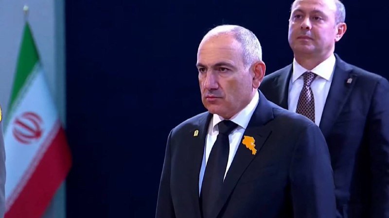 Посол Ирана поблагодарил Пашиняна за участие в прощании с Раиси: связи Еревана и Тегерана