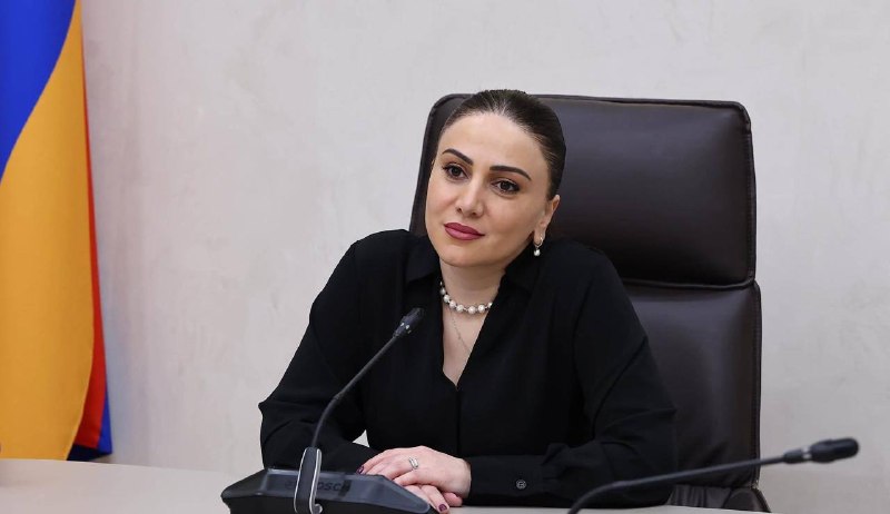 Арусяк Манавазян избрана кандидатом на пост руководителя фракции «Гражданский договор» в Ереване