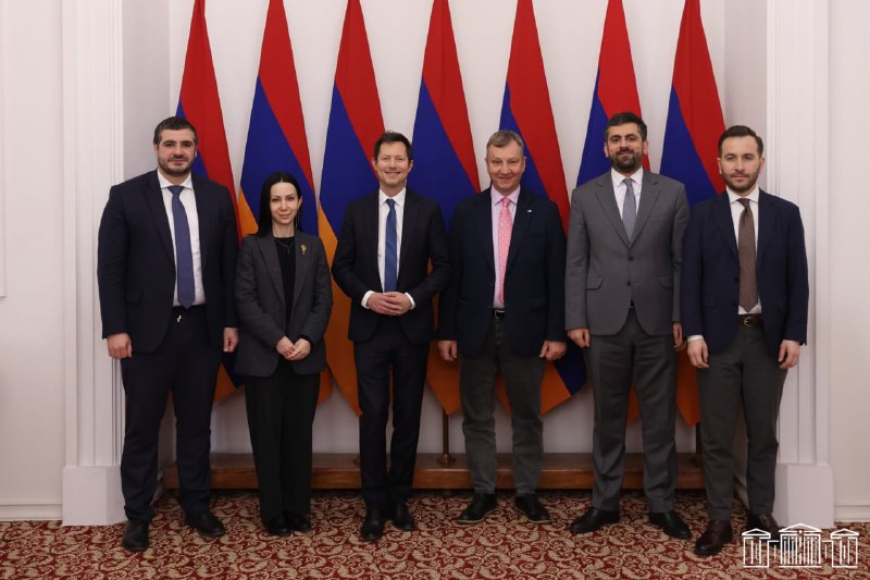 Пашинян побеждает на выборах в Армении, заявляют в Европарламенте — что это значит для Шенгавита