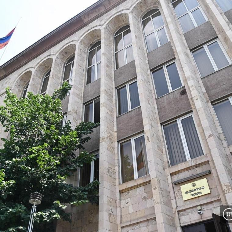 Конституционный суд Армении отклонил обращение оппозиции о недействительности выборов — что это значит для Шенгавита
