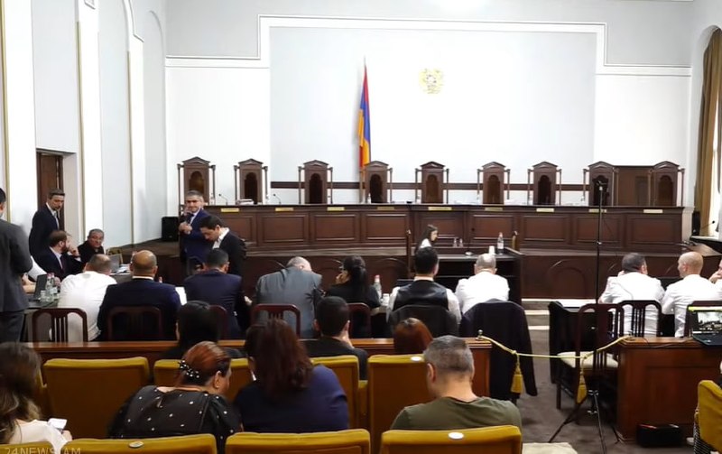 Конституционный суд Армении начал рассмотрение жалоб на итоги выборов в Ереване
