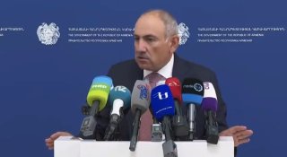 Пашинян: Царукян принял бы сделку на коленях, но никто в Армении её не предложил