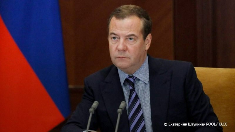 Медведев: Запад вмешивался в выборы в Армении, последствия для жителей Шенгавита могут быть тяжелыми